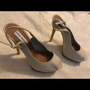 Steve Madden 8 1/2 Cream Open Toe Slingback Heels